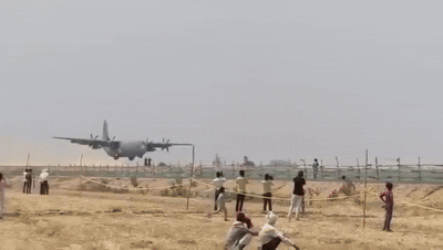 Indian Air Force on UP Ganga Expressway