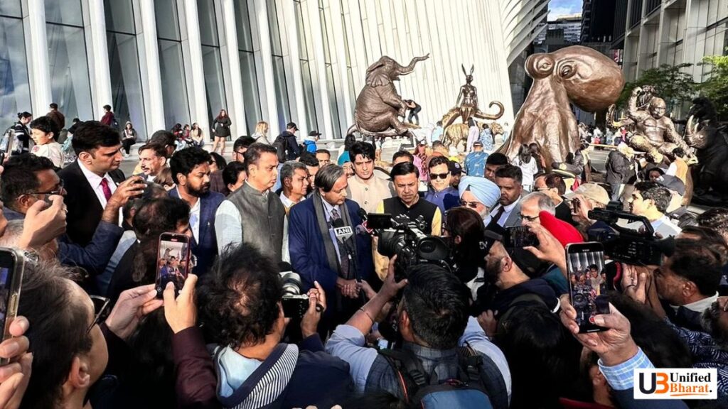 Shashi Tharoor in America