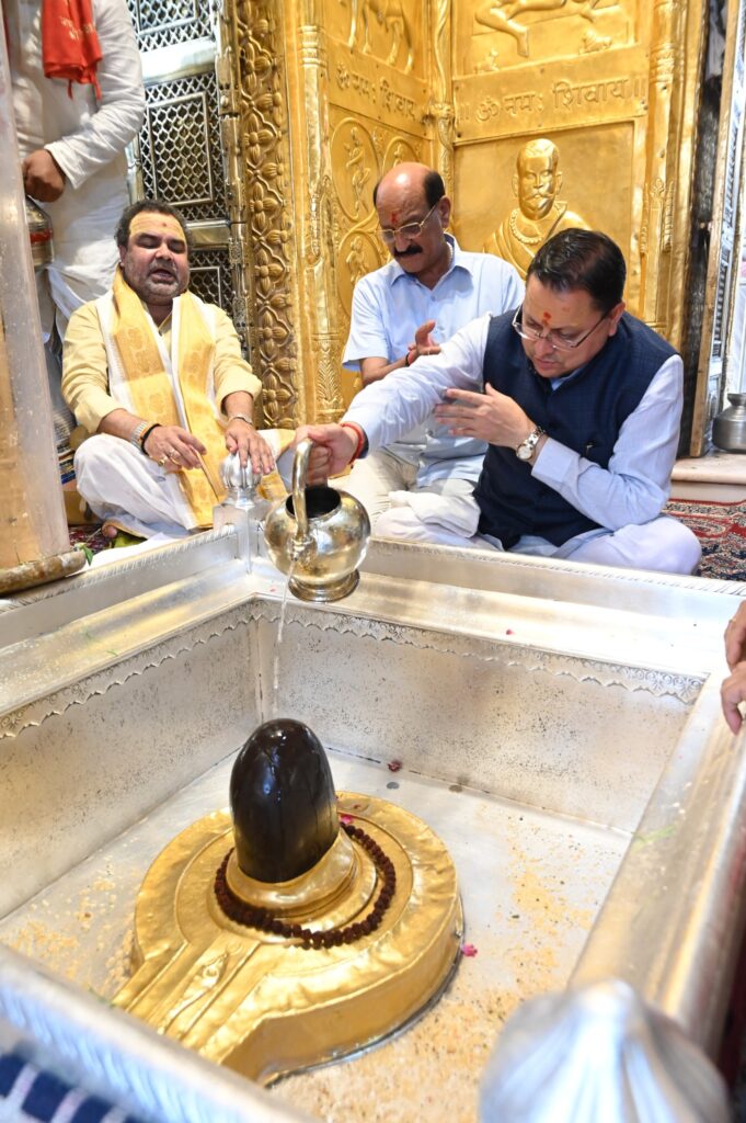 CM DHAMI IN KASHI