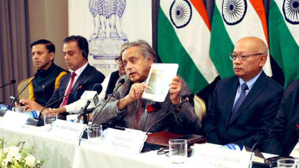 Shashi Tharoor Colombia