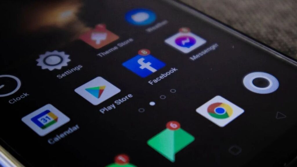 Smartphone Bloatware Apps