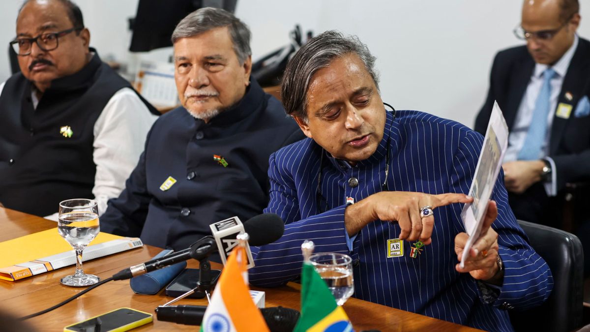 tharoor-slams-pakistan-china-unsc-terror-support