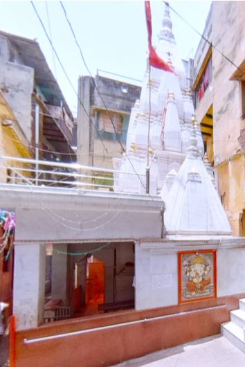 Tryambakeshwar Mahadev Temple, Varanasi