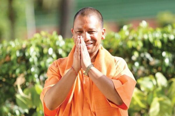 योगी आदित्यनाथ ने रचा नया कीर्तिमान, बने UP के सबसे लंबे कार्यकाल वाले मुख्यमंत्री Yogi Adityanath Creates New Record, Becomes UP's Longest-Serving Chief Minister