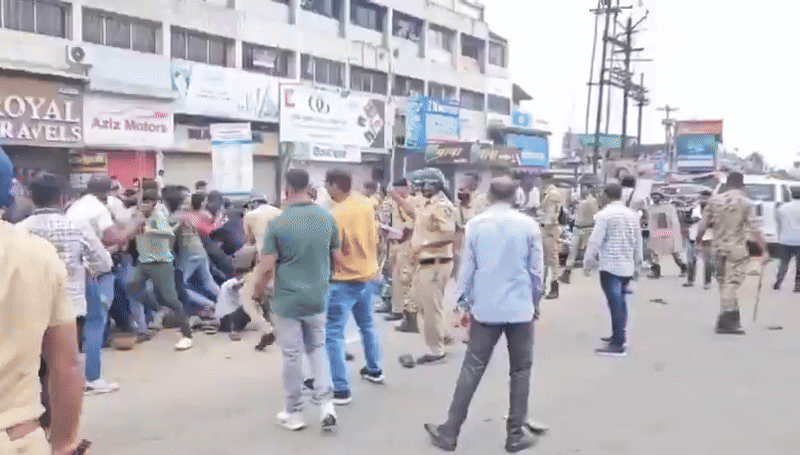 Ahilyanagar 'I Love Mohammad' Rangoli Sparks Highway Blockade in Maharashtra
