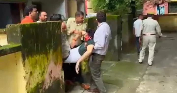 Bijnor Naib Tehsildar Suicide