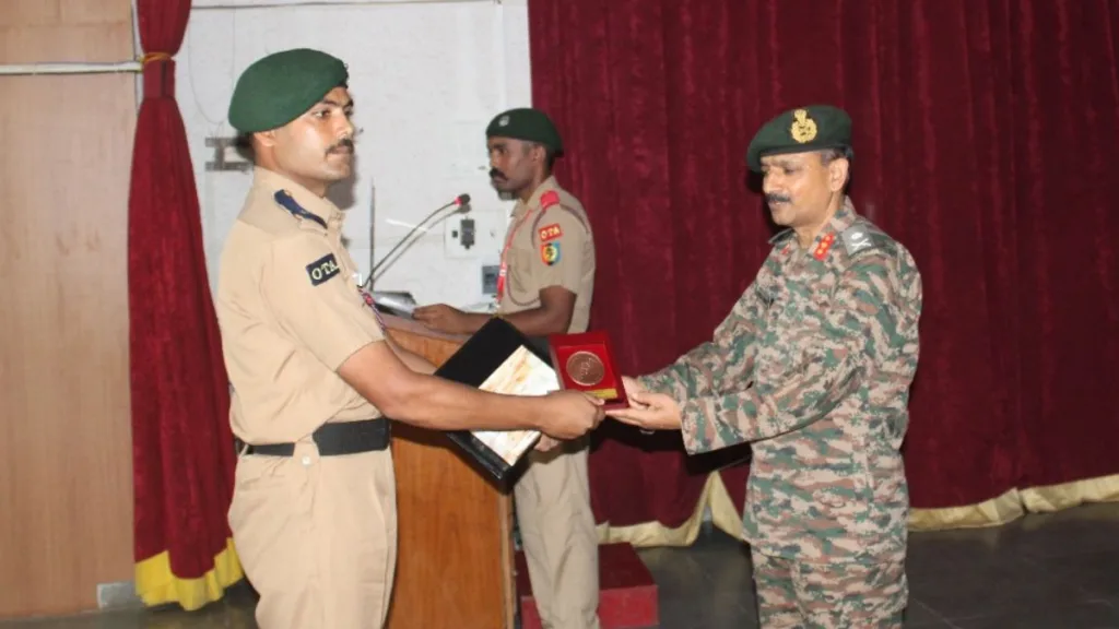 Girish Godhani Wins NCC Silver Medal