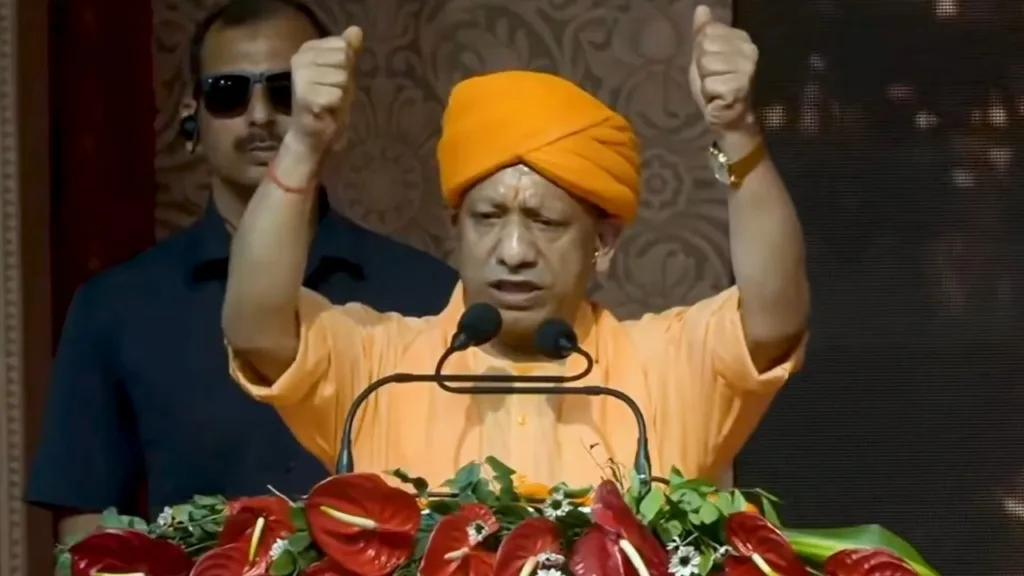 CM Yogi Slams SP, Congress at Ayodhya Deepotsav 2025 Over Ram Mandir