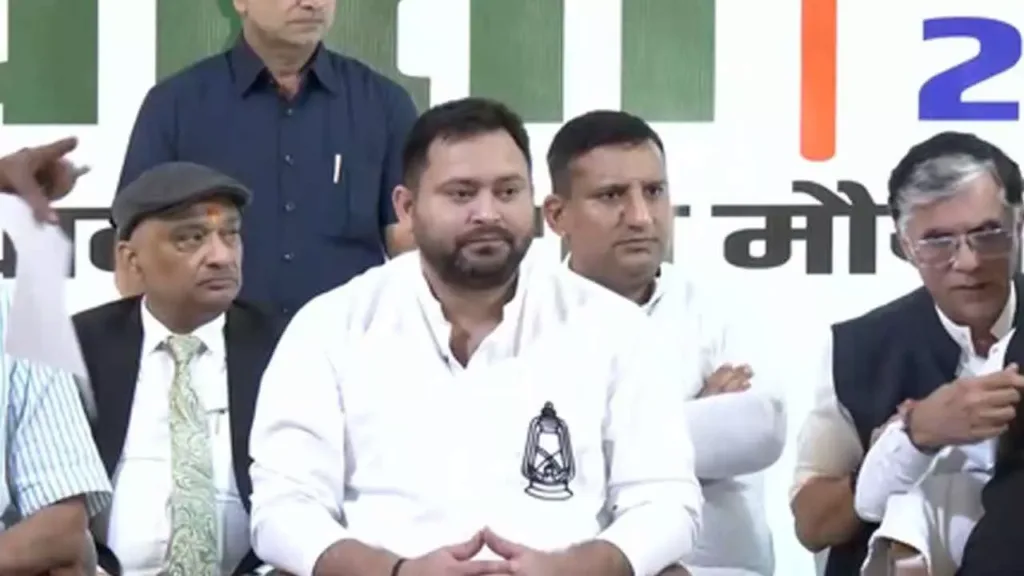 Tejashwi Yadav Named Bihar CM Face by Mahagathbandhan Bihar Election 2025