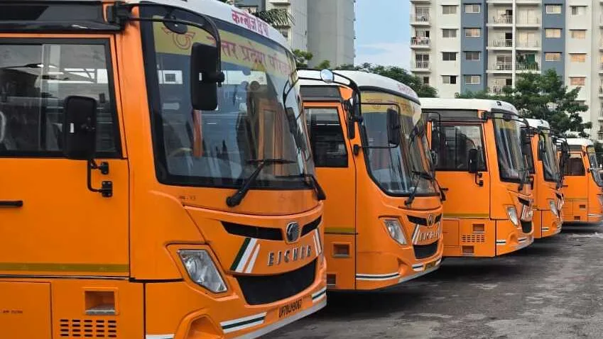 UPSRTC Bus